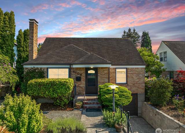Property at 4108 N 28th St, Tacoma, WA 98407, 4 beds, 2 baths