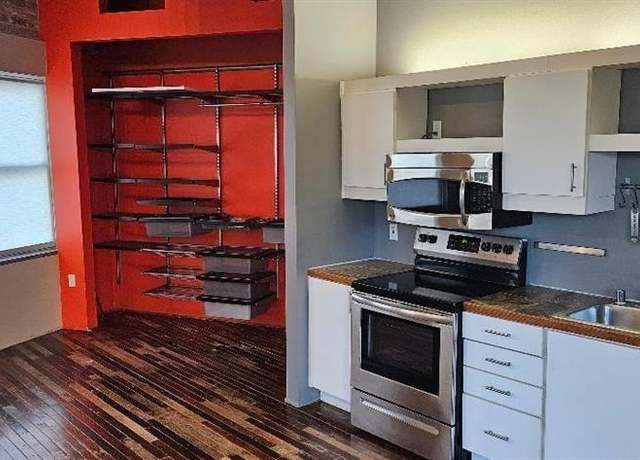 Property at 705 Main St #710, Houston, TX 77002, 1 bed, 1 bath