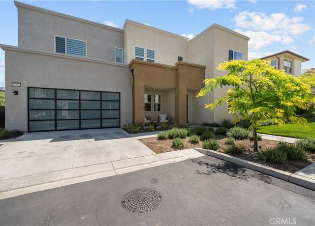 Property at 27010 Declaration Rd, Valencia, CA 91381, 4 beds, 4 baths