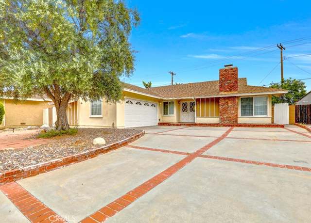 Property at 27142 Langside Ave, Canyon Country, CA 91351, 4 beds, 2 baths