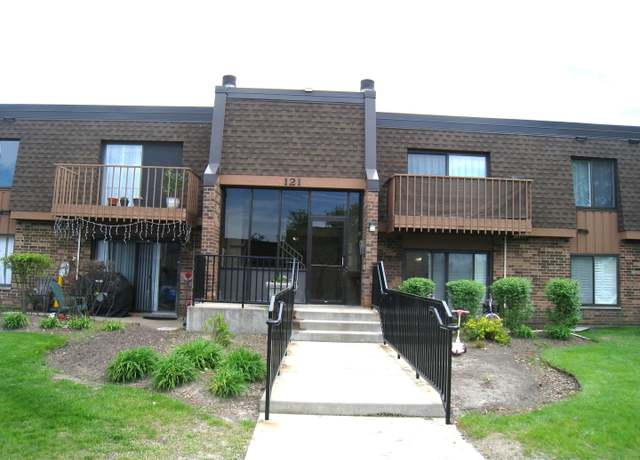Property at 121 Mullingar Ct Unit 1D, Schaumburg, IL 60193, 2 beds, 2 baths