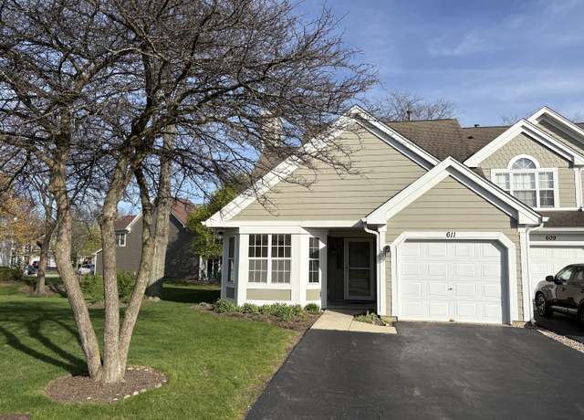 Property at 611 Kingsbridge Dr, Carol Stream, IL 60188, 2 beds, 2 baths