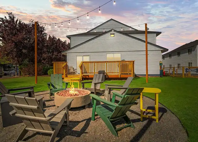 Property at Oasis at 2600 - 2600 NE Forum Dr, Bend, OR, 97701, 2 beds, 1 bath, [object Object]