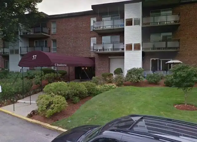 Property at 57 Broadlawn Park Unit 14A, Chestnut Hill, MA, 02467, 1 bed, 1 bath, [object Object]