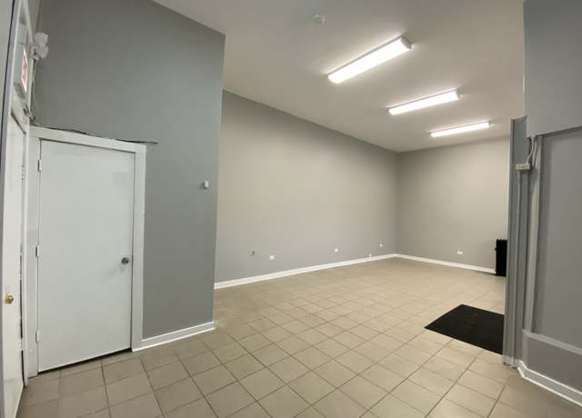 Photo of 9449 S Loomis St Unit FRNT, Chicago, IL 60620